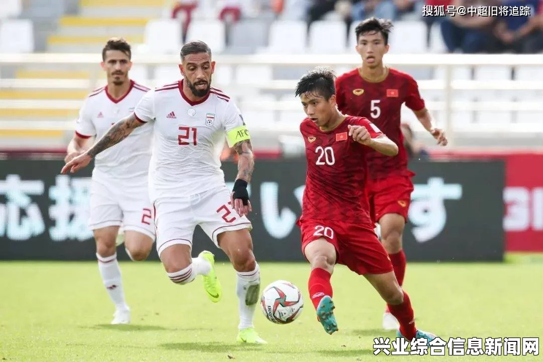 FIFA 15挑射教程视频，如何玩好挑射