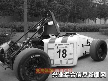方程赛车盛宴，引擎轰鸣与策略对决的视频赏析