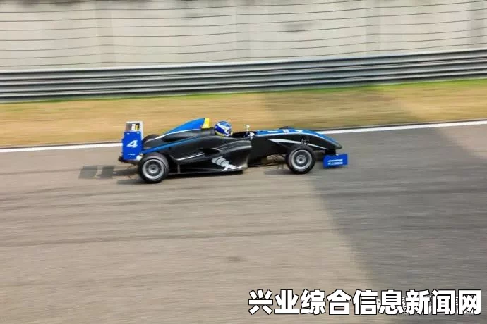 赛车计划，发动机轰鸣，激烈方程赛车视频赏析
